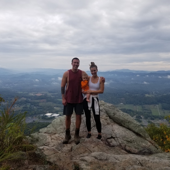 Meet your Posher, Brittany - Picture 4 of 4